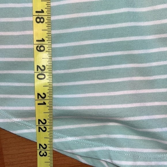 Court & Rowe women’s striped button front Malibu top Crystal sky Size Small - Picture 8 of 9